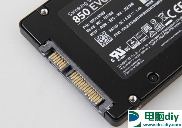 不比硬盘容量小 4款热销512GB SSD推荐