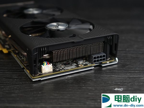 最贵非公版RX480显卡 蓝宝石RX480 8G D5超白金OC评测