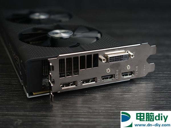 最贵非公版RX480显卡 蓝宝石RX480 8G D5超白金OC评测